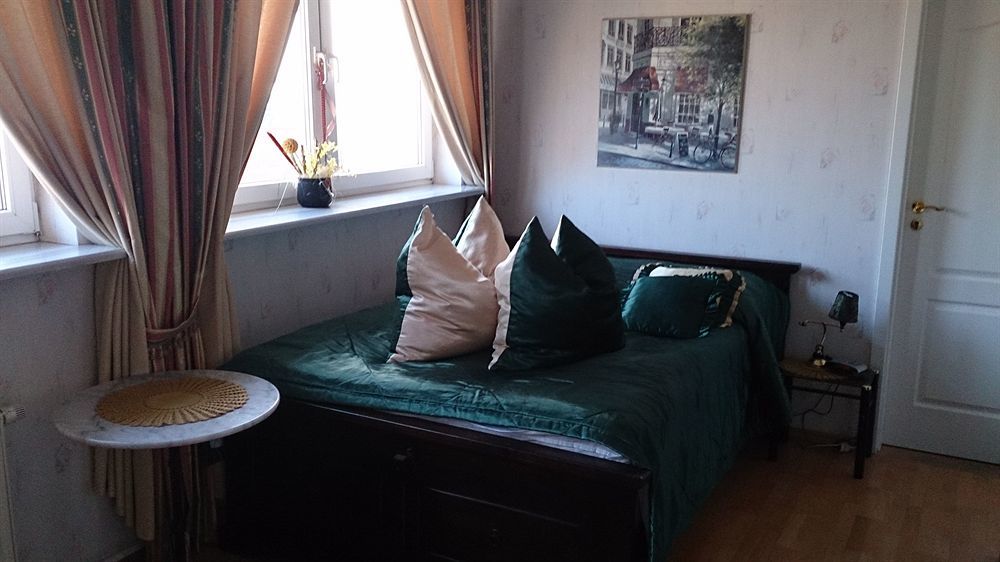Babka Wiezowiec Noclegi Varsóvia Exterior foto