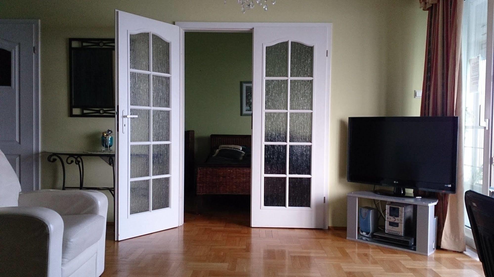 Babka Wiezowiec Noclegi Varsóvia Exterior foto